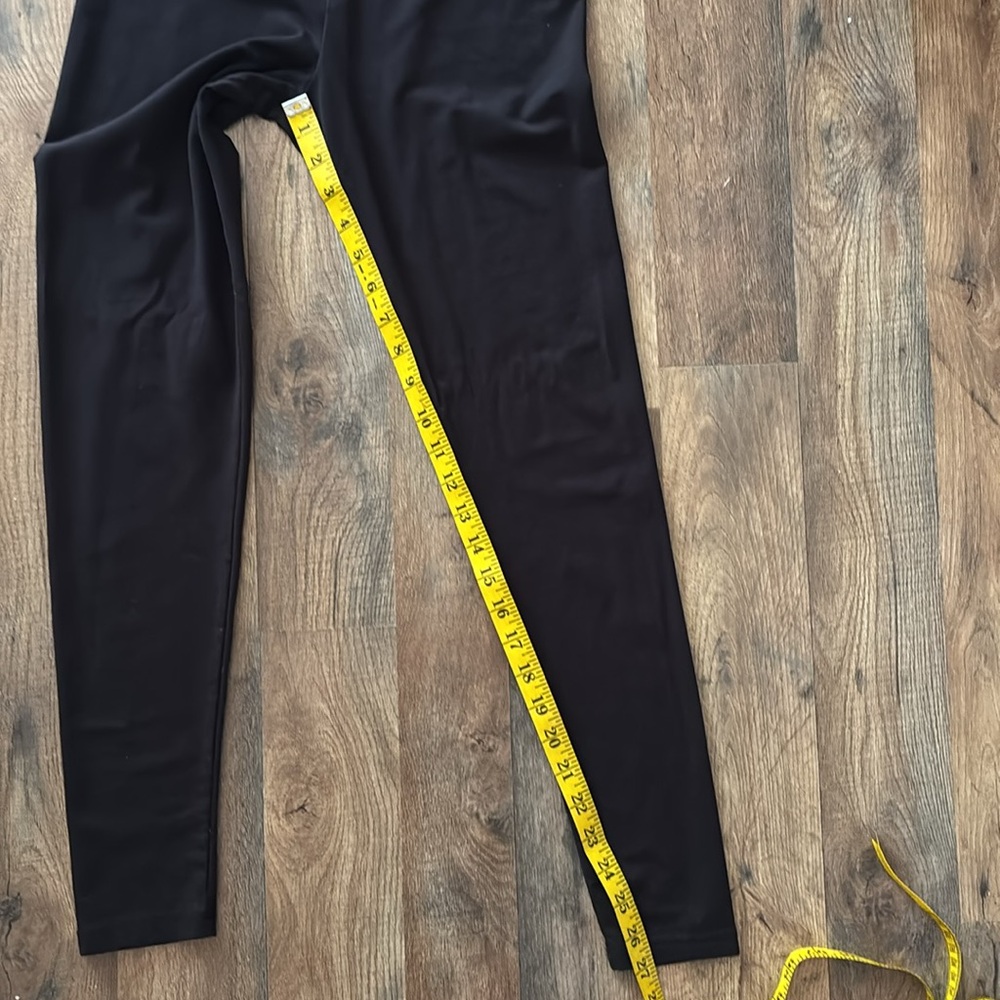 Matilda Jane Black Casual Leggings size small - Picture 4 of 4